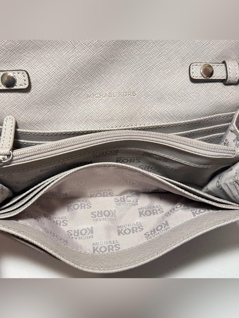 Michael Kors Chain Wallet Crossbody - Picture 10 of 14